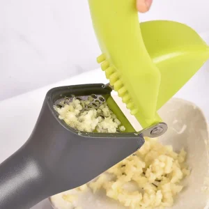 Kitchen Gadgets Manual Garlic Grater Press Onion Ginger Shredder Garlic Mincer Chopping Kithchen Tools