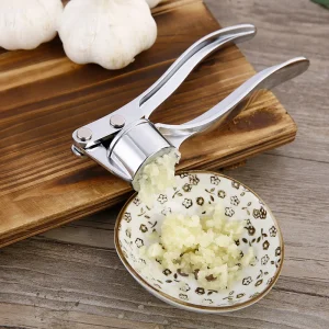 Kitchen Stainless Steel Garlic Smasher Squeezer Manual Press Grinding Tool Kitchen Accessories